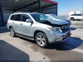 Photo 1 of 17 — 2013 Toyota Highlander