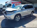 Photo 2 of 17 — 2013 Toyota Highlander