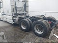 Photo 3 of 19 — 2014 Volvo VN
