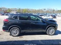 Photo 14 of 21 — 2017 Nissan Rogue