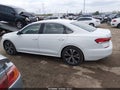 Photo 14 of 16 — 2021 Volkswagen Passat