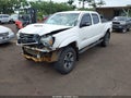 Photo 2 of 17 — 2015 Toyota Tacoma