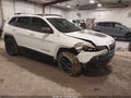 Photo 1 of 16 — 2019 Jeep Cherokee