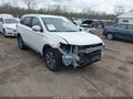 Photo 1 of 21 — 2019 Mitsubishi Outlander