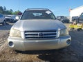 Photo 12 of 16 — 2001 Toyota Highlander