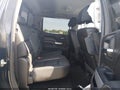 Photo 8 of 16 — 2017 Chevrolet Silverado 2500