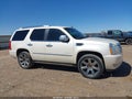 Photo 13 of 16 — 2010 Cadillac Escalade