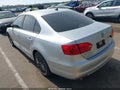 Photo 3 of 16 — 2014 Volkswagen Jetta