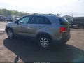 Photo 3 of 15 — 2011 Kia Sorento