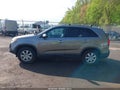 Photo 13 of 15 — 2011 Kia Sorento