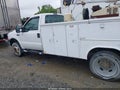 Photo 3 of 15 — 2003 Ford F-550
