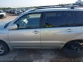 Photo 14 of 16 — 2004 Toyota Highlander