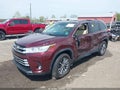 Photo 2 of 10 — 2019 Toyota Highlander