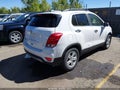 Photo 4 of 15 — 2017 Chevrolet Trax