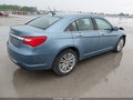 Photo 4 of 16 — 2011 Chrysler 200