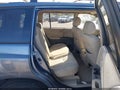 Photo 8 of 11 — 2005 Toyota Highlander