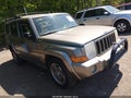 Photo 1 of 15 — 2006 Jeep Commander