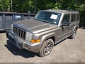 Photo 2 of 15 — 2006 Jeep Commander
