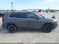 Photo 13 of 19 — 2018 Jeep Cherokee
