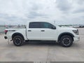 Photo 14 of 19 — 2022 Nissan Titan