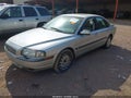 Photo 2 of 11 — 2000 Volvo S80