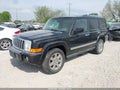 Photo 2 of 16 — 2009 Jeep Commander