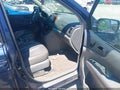 Photo 5 of 16 — 2006 Kia Sedona