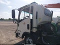 Photo 18 of 19 — 2018 Isuzu NPR