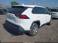 Photo 4 of 22 — 2022 Toyota RAV4