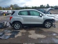 Photo 14 of 17 — 2015 Chevrolet Trax
