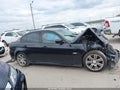 Photo 13 of 16 — 2010 BMW 3 Series