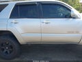 Photo 13 of 16 — 2004 Toyota 4Runner