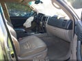 Photo 5 of 16 — 2004 Toyota 4Runner