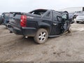 Photo 4 of 19 — 2011 Chevrolet Avalanche