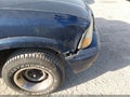 2002 GMC Sonoma — photo 13 of 14 | VIN 1GTCS145028117049