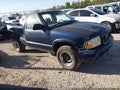 2002 GMC Sonoma — photo 1 of 14 | VIN 1GTCS145028117049