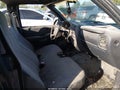 2002 GMC Sonoma — photo 5 of 14 | VIN 1GTCS145028117049