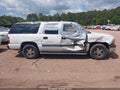 Photo 6 of 15 — 2002 Chevrolet Suburban 1500