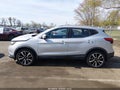Photo 14 of 16 — 2017 Nissan Rogue Sport