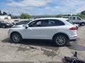 Photo 15 of 17 — 2016 Porsche Cayenne