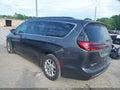 Photo 3 of 16 — 2022 Chrysler Pacifica