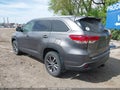 Photo 3 of 11 — 2018 Toyota Highlander