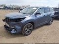 Photo 2 of 19 — 2018 Toyota Highlander