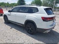 Photo 3 of 17 — 2024 Volkswagen Atlas