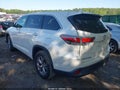 Photo 3 of 16 — 2015 Toyota Highlander