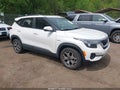 Photo 1 of 16 — 2022 Kia Seltos