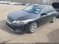 2015 Honda Accord — photo 2 of 16 | VIN 1HGCR2F80FA141392