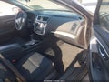 Photo 5 of 14 — 2017 Nissan Altima