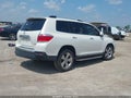 Photo 4 of 17 — 2013 Toyota Highlander