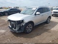 Photo 2 of 17 — 2019 Mitsubishi Outlander